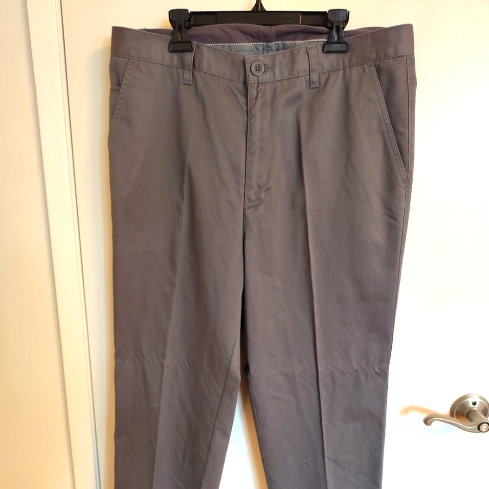 4/$50⭐️Men's Hangten Wrinkle Free Pants  Size 34